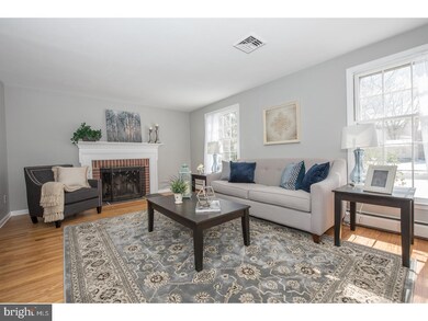 402 Christian Ln, Wallingford, PA 19086 - photo 4