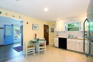 29 Wenonah Rd, Wareham, MA 02360 - photo 6