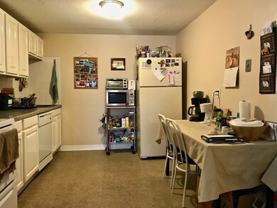 71 Oxford Ave unit A, Cambridge, MA 02138 - photo 5