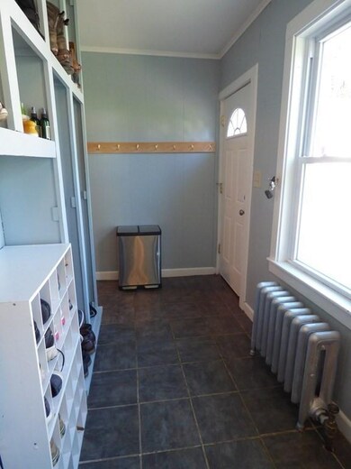 9 Pine St, Greenfield, MA 01301 - photo 4