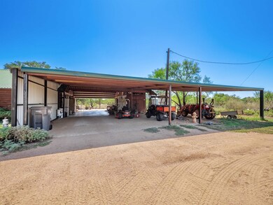 234 E Flag Creek Ranch Rd, Llano, TX 78643 - photo 4