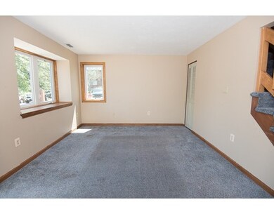 42 Meadow Pond Dr unit H, Leominster, MA 01453 - photo 5