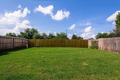 7417 Greenyard Dr, Houston, TX 77086 - photo 2