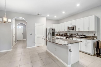 8516 Falling Blue Place, Riverview, FL 33578 - photo 4