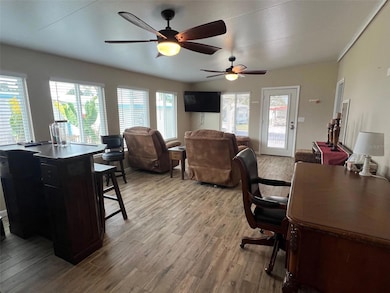 12651 Seminole Blvd unit 4-F, Largo, FL 33778 - photo 6