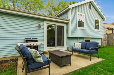 5868 Meadowhurst Way