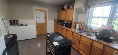 201 S 3rd St, Mayetta, KS 66509 - photo 7