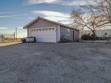 11802 E Avenue D, Lancaster, CA 93535 - photo 2