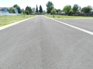 508 Gray Ct, Central Point, OR 97502 - photo 7