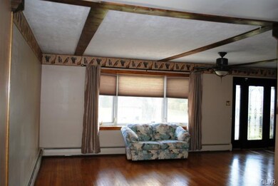 1675 Laurel Ln, Macungie, PA 18062 - photo 6