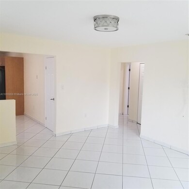 1037 W 23rd St unit Rear, Hialeah, FL 33010 - photo 2
