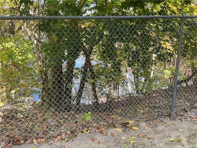 46 Eddy St unit 4, West Warwick, RI 02893 - photo 5