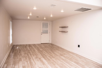 452 N Spring St, Crestview, FL 32536 - photo 2