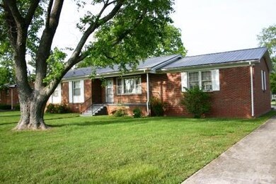 102 Shadow Dr, Shelbyville, TN 37160 - photo 2