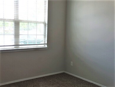 14231 W Rim Ln, Conroe, TX 77384 - photo 6