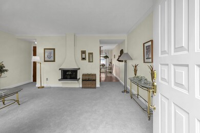 548 Pamlico St, Columbus, OH 43228 - photo 5