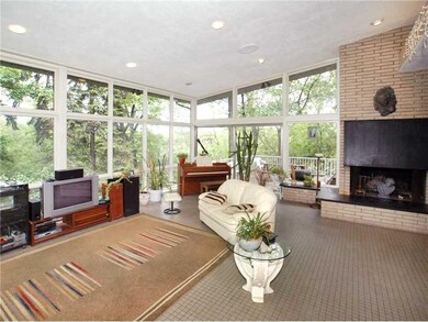 Living Room. Wow! Walls of Windows, Vaulted Ceilin