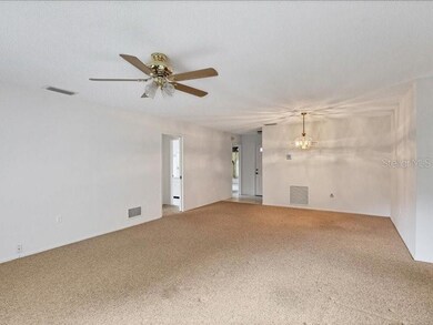 4027 Oakhurst Dr unit 3122, Sarasota, FL 34233 - photo 5