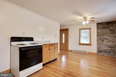 1174 Warm Spring Rd, Chambersburg, PA 17202 - photo 5