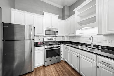 4373 Arden View Ct, New Brighton, MN 55112 - photo 2