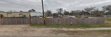 305 & 307 Bennington St, Houston, TX 77022 - photo 7