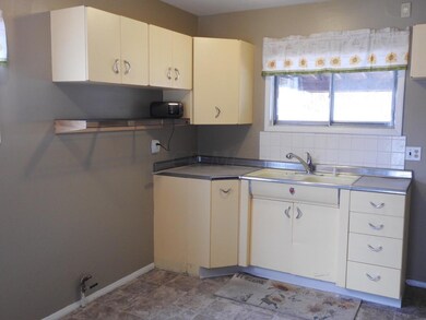 4207 Elbern Ave, Columbus, OH 43213 - photo 5