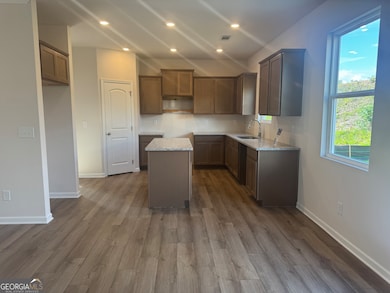 209 Bloomfield Cir, Canton, GA 30114 - photo 2