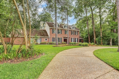 1 Duchess Ct, Houston, TX 77024 - photo 2