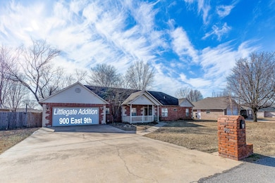 900 E 9th St, Grove, OK 74344 - photo 5