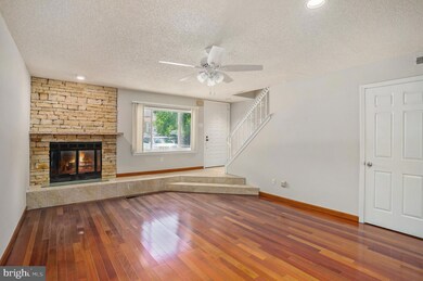 220 Carriage Ct, Chesterbrook, PA 19087 - photo 6