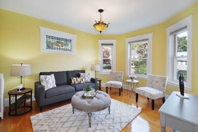 42 Walnut St unit 42, Arlington, MA 02476 - photo 4