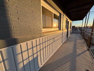 808 Avenue H unit 304, Levelland, TX 79336 - photo 3