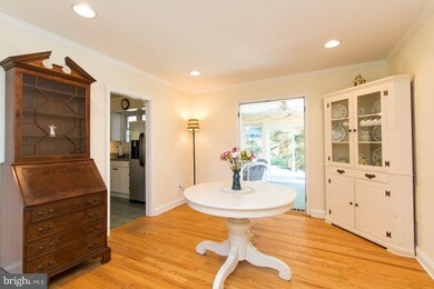 2203 Westridge Rd, Lutherville Timonium, MD 21093 - photo 6