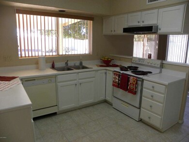 Bright and cheerful kitchen