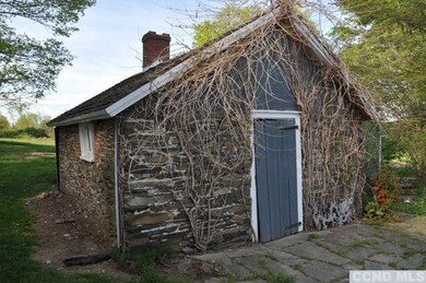 71 Starbarrack Rd, Red Hook, NY 12571 - photo 6