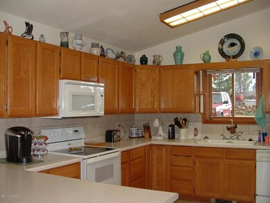 228 Gcr 6005, Granby, CO 80446 - photo 2