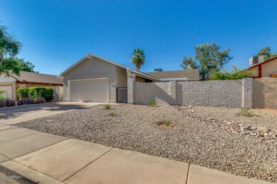 Front yard view