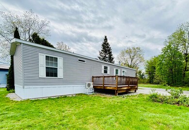 545 Elm St unit 6, Milford, NH 03055 - photo 5