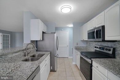 7518B Snowpea Ct unit 38, Alexandria, VA 22306 - photo 5