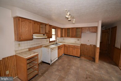 884 Trough Overlook Rd, Old Fields, WV 26845 - photo 4