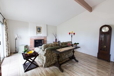 612NLaCumbraDrive-SantaBarbara-LowResolu