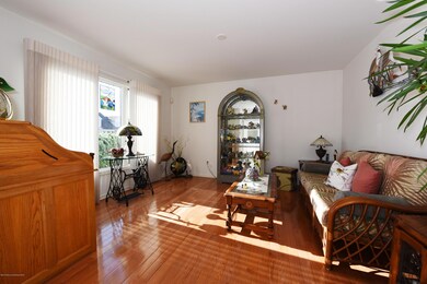 29 Toppinglift Dr, Bayville, NJ 08721 - photo 5