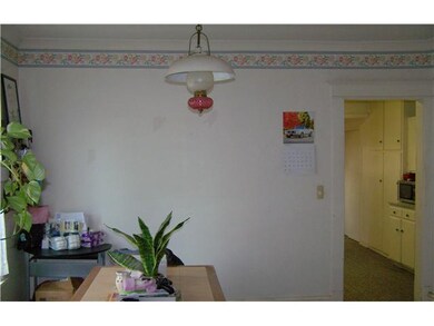 Exterior Front APT #1 dining room