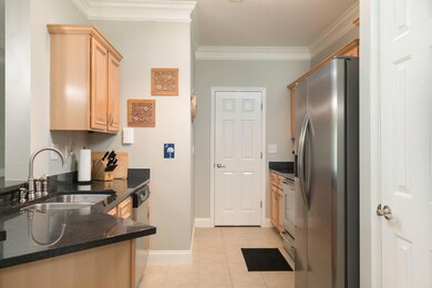 Kitchen & Pantry