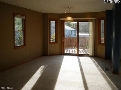 760 Hollywood Ave, Sheffield Lake, OH 44054 - photo 5