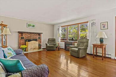 1060 Western Rd, Castleton On Hudson, NY 12033 - photo 6