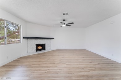 1313 Pinto Rock Ln unit 202, Las Vegas, NV 89128 - photo 6