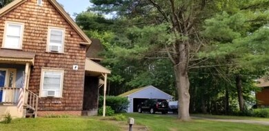 11 Enterprise St, Lisbon Falls, ME 04252 - photo 3