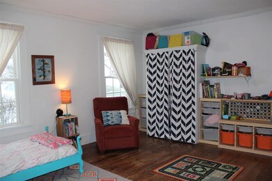 110 Fairview Ave, Rutland, VT 05701 - photo 5