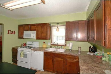 710 Winegardner Rd, Des Moines, IA 50317 - photo 3